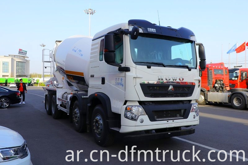 Howo T5g 340hp 8x4 Concrete Mixer Truck